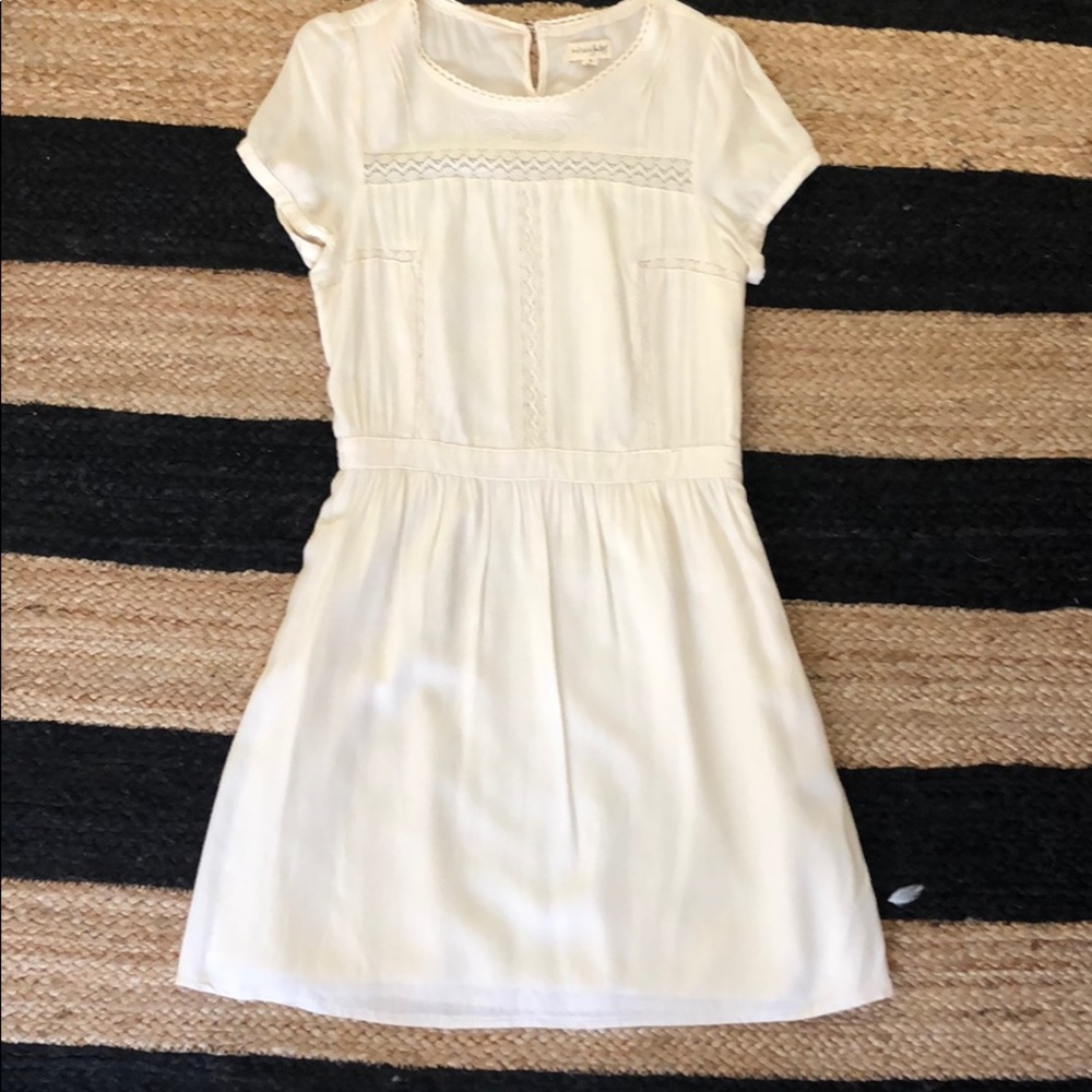 Cute Ivory summer dress Sz Small